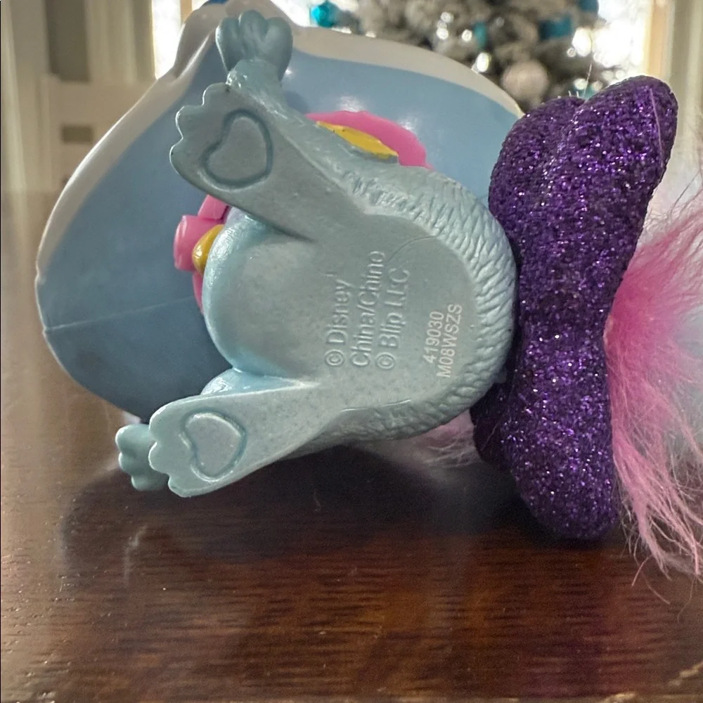 Disney Princess Palace Pets Windlflower the raccoon action doll figure. 4 inches